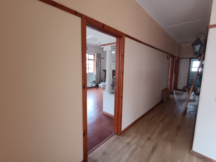 To Let commercial Property for Rent in Newton Park Eastern Cape